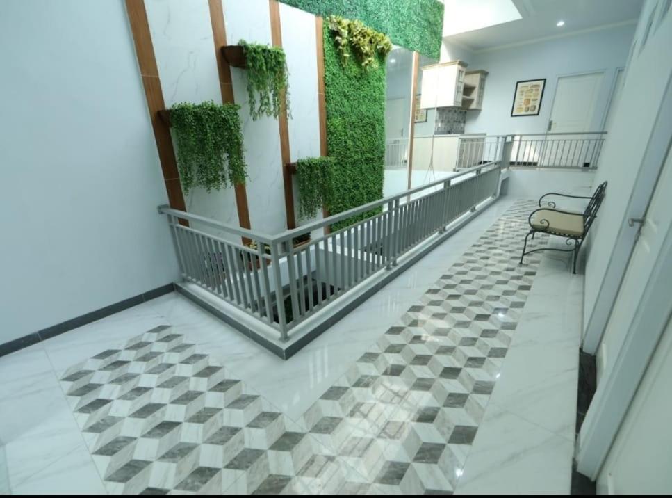 Nest Residence Jakarta Exteriör bild