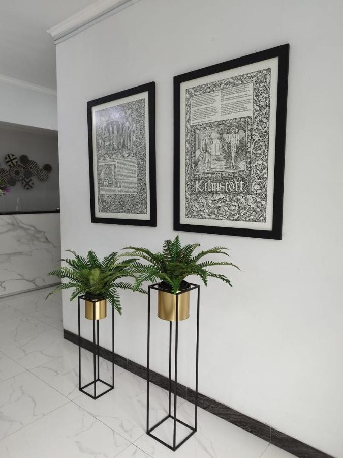 Nest Residence Jakarta Exteriör bild